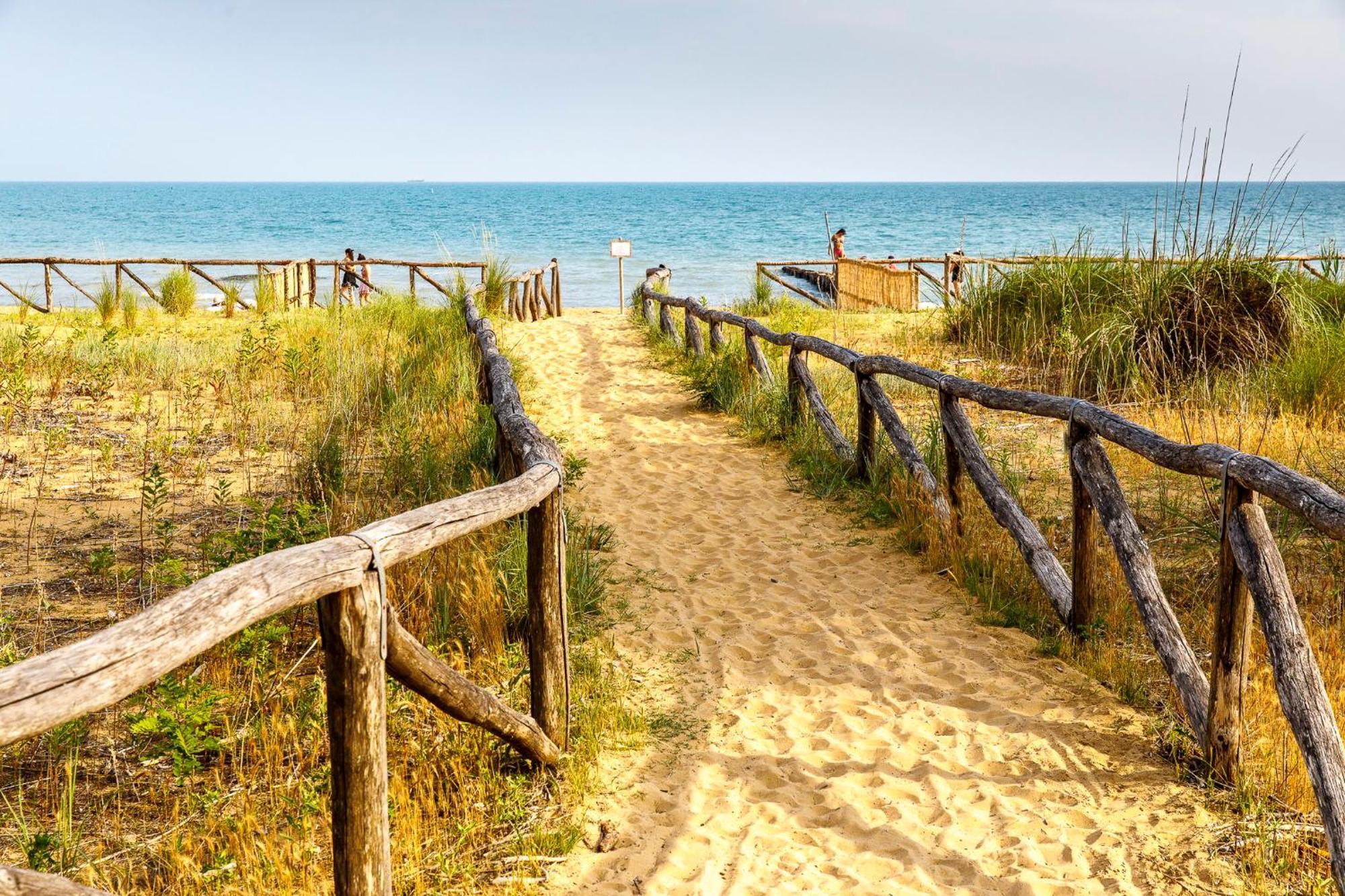 Lino Delle Fate Eco Resort Bibione Exterior photo